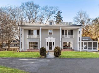 380 Park Ave, Rye, NY 10580