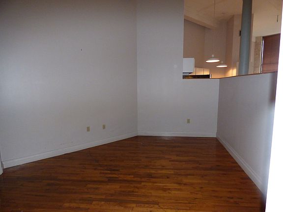 5th image of 920 Poeyfarre St APT 0360