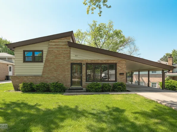 12 Norton Ave, Lemont, IL 60439