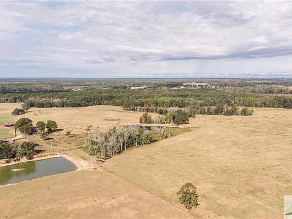 4th image of 571 NE Maryann Prescott Rd
