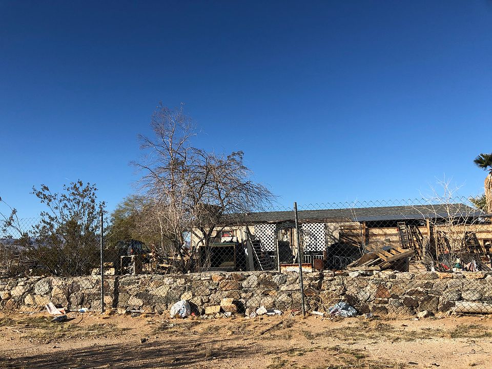 2nd image of 82681 Valley Vista Rd
