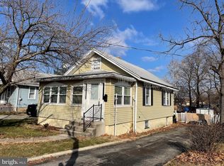 35 Creek Rd, Delran, NJ 08075