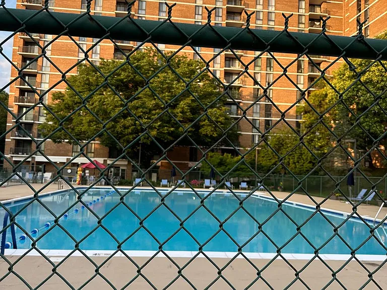 2311 Pimmit Dr #911-E — Photo 15