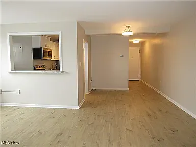 11720 Edgewater Dr #907 — Photo 30