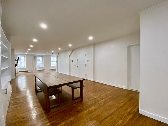 3rd image of 59 Grand St Fl 4
