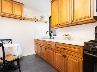 515 E 7th St APT 2A, Brooklyn, NY 11218