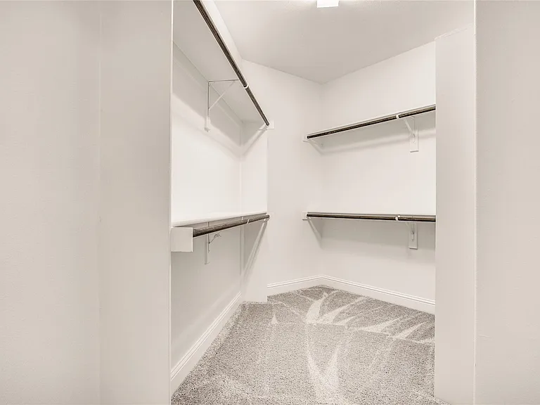 204 Flower Ridge Dr — Photo 13