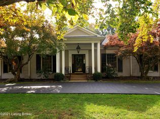 8300 Star Point Ct, Prospect, KY 40059