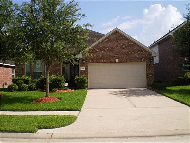 1st image of 1939 Hawthorne Brook Ln
