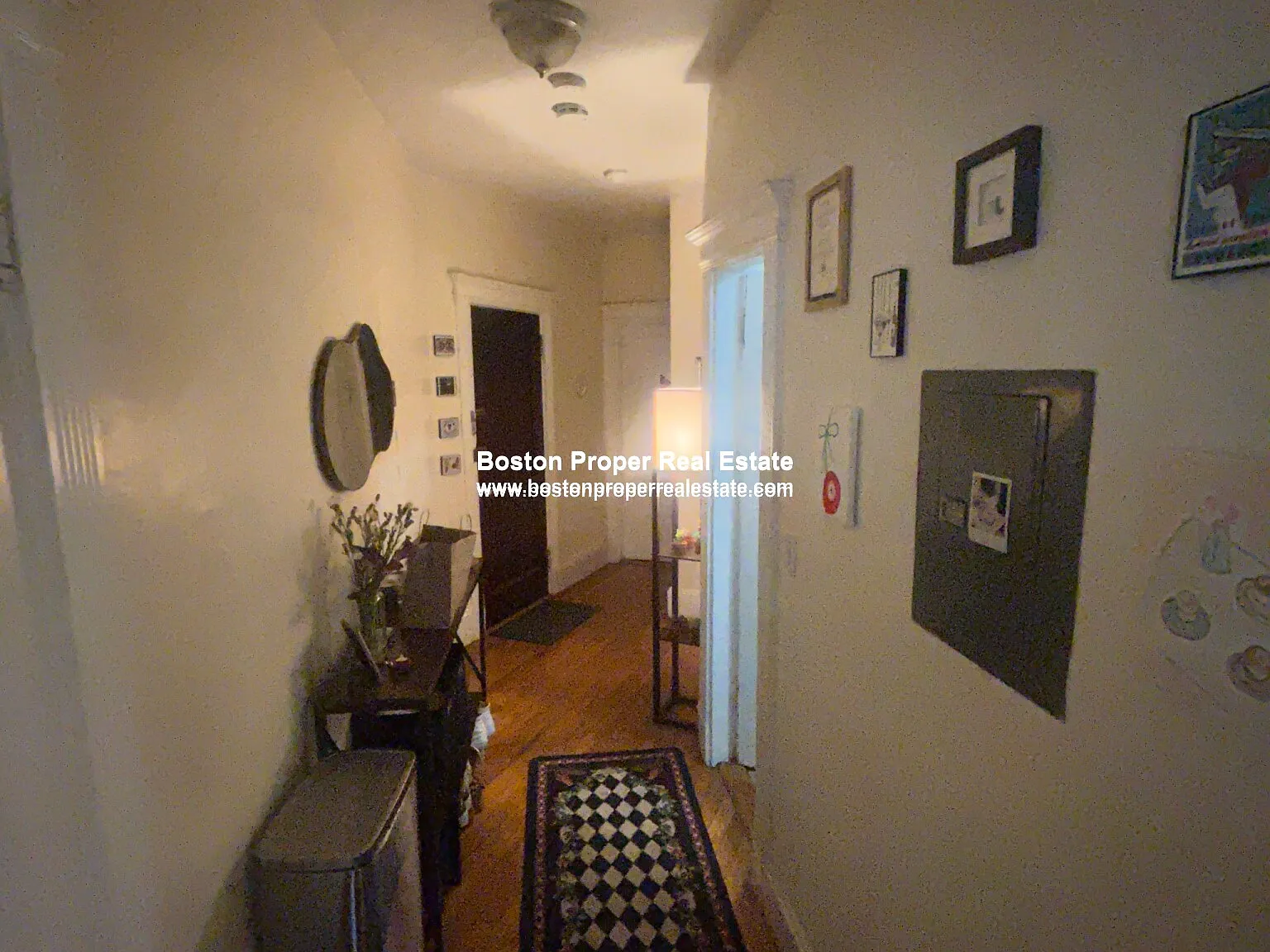 3 bed, 800 sqft, $3,250 — Photo 2