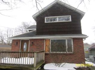 362 Clinton St, Lockport, NY 14094