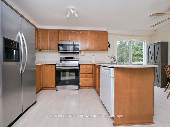 4th image of 56 Edward St