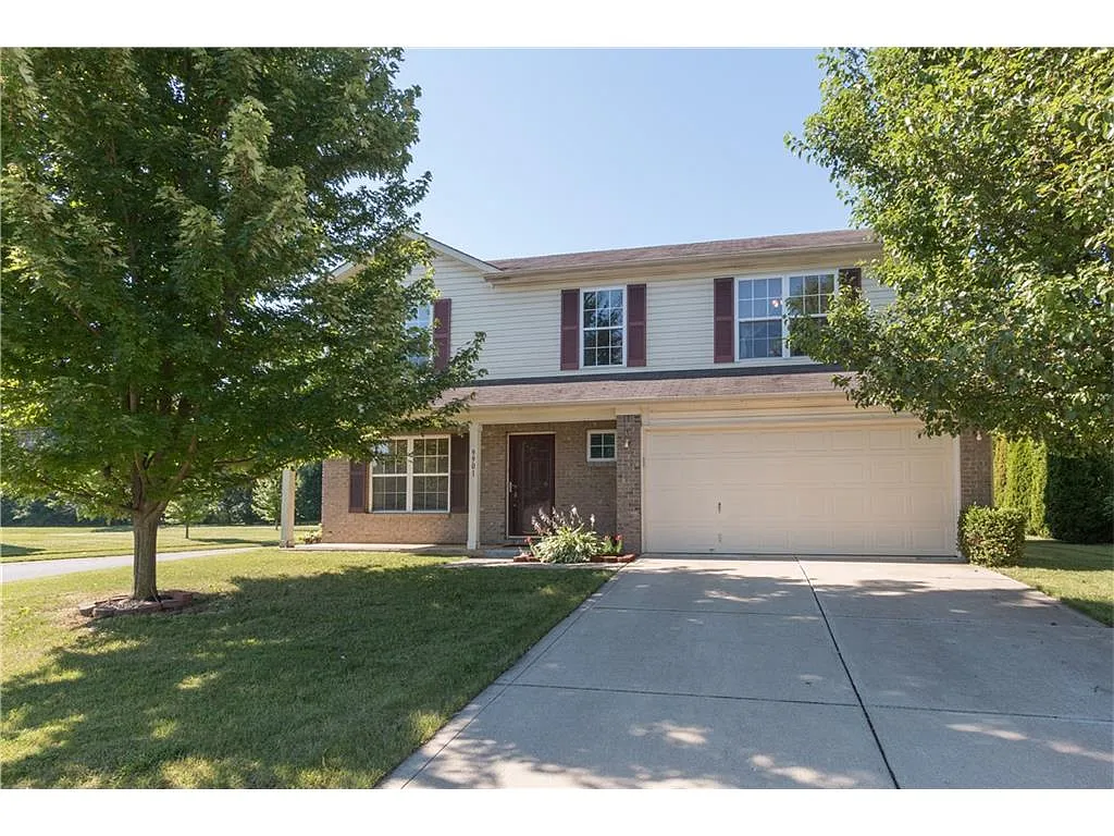 9901 Nightsong Ln photo 1