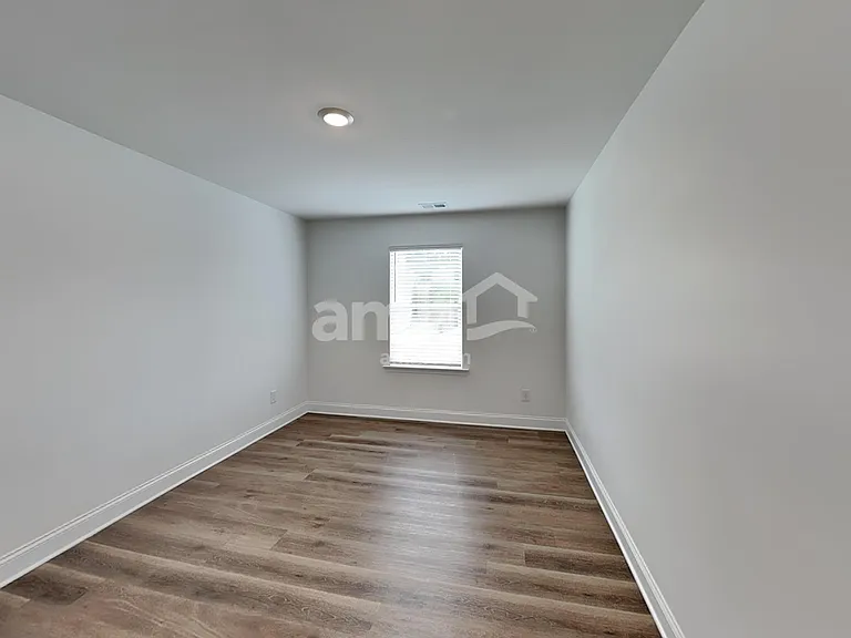 1036 Highland Walk — Photo 26