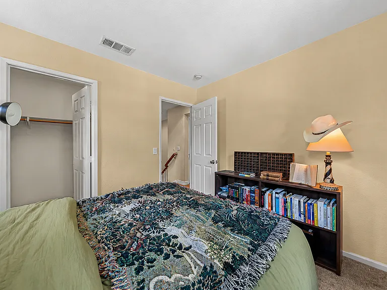 1732 Wolf Canyon Loop — Photo 26