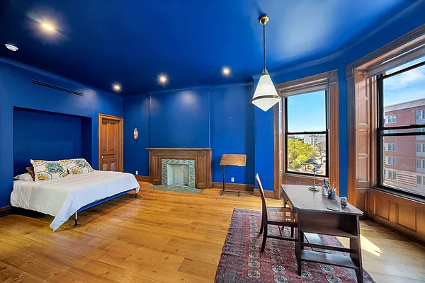 Sold by Compass | media 35