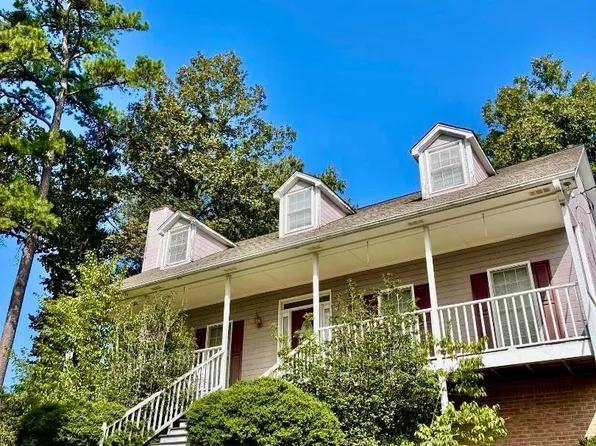 136 Kentwood Ln, Alabaster, AL 35007