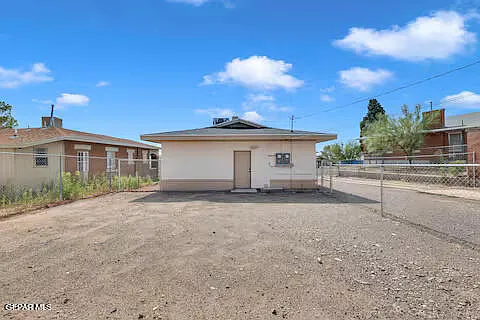 2723 Grant Ave — Photo 24