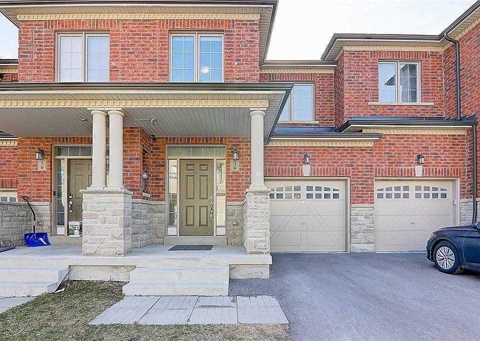 2nd image of 3 Moonseed Ln