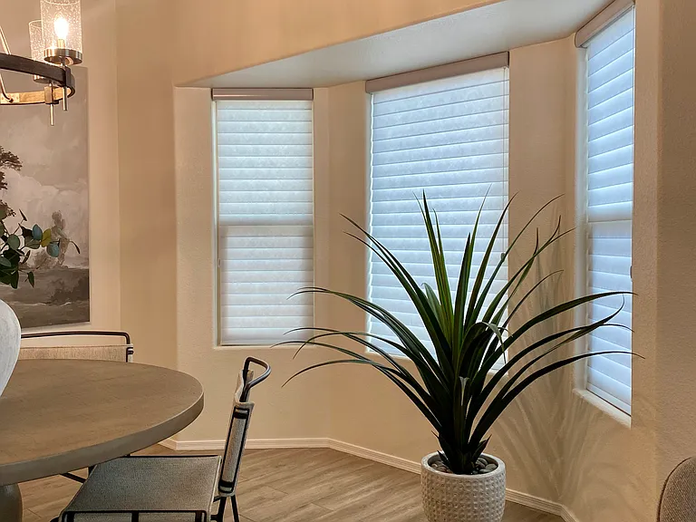 2460 W Catalpa Rd — Photo 12