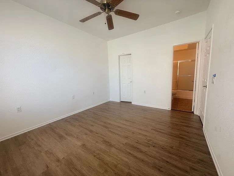 26805 China Dr — Photo 14