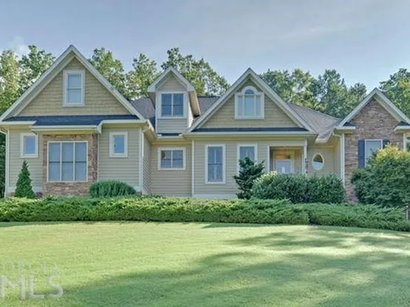 791 Cherry Ct, Clarkesville, GA 30523