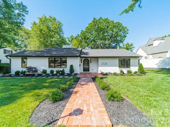 2528 Providence Rd, Charlotte, NC 28211