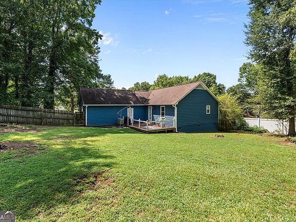 3rd image of 101 Mallard Ln