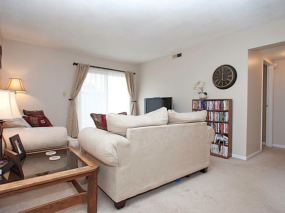 5th image of 1948 Marine Terrace Dr APT C