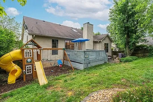 904 Fallview Trl — Photo 31