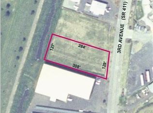 900 S 3rd Ave, Kelso, WA