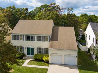 303 Springfield Ave, Egg Harbor Township, NJ 08234
