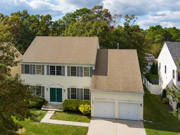 303 Springfield Ave, Egg Harbor Township, NJ 08234