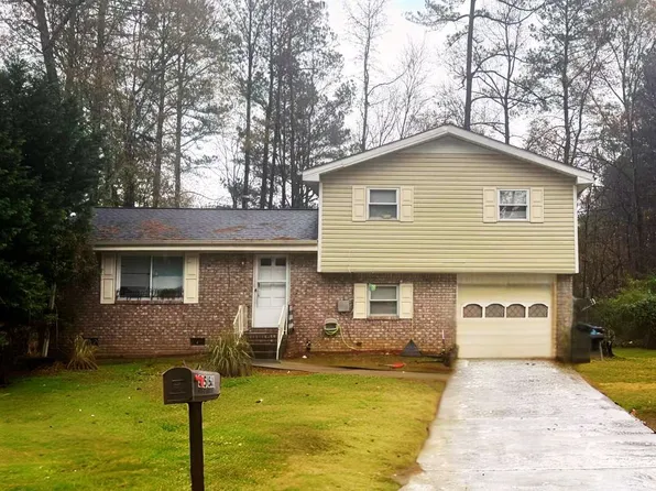 3550 Leisure Ln, Atlanta, GA 30349