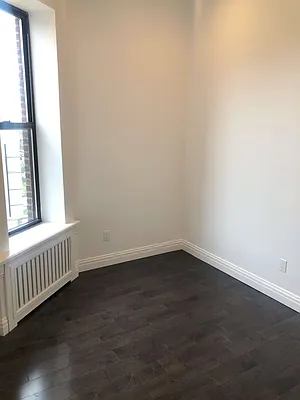 Rented by Compass | media 9