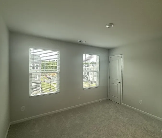539 Deercroft Dr #1 — Photo 17