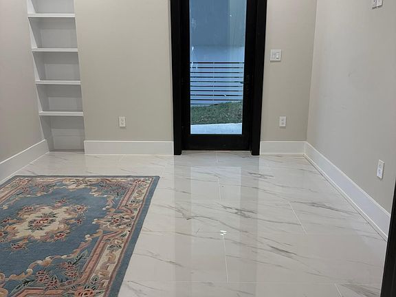 4th image of 4313 Starr Jordan Dr