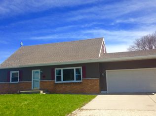 10480 Hussung Dr, Rock Falls, IL 61071