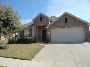 8232 Courtney Way, Watauga, TX 76148