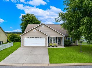 402 Ashwood Ln, Anderson, SC 29625