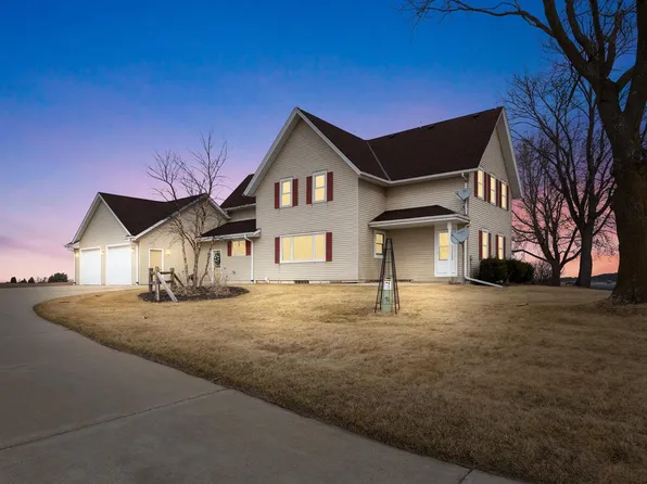 2721 Powder Hill ROAD, Slinger, WI 53086
