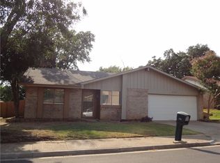 2133 Loma Verde Dr, Bedford, TX 76021