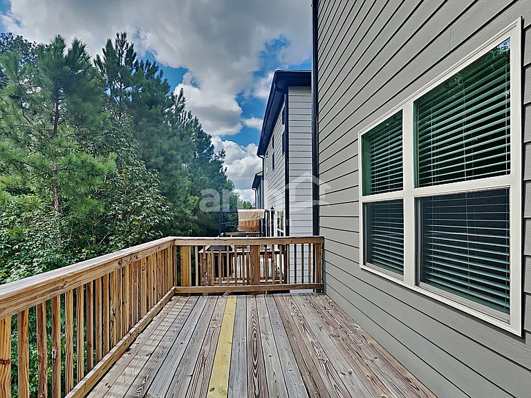 338 Winston Cir — Photo 21