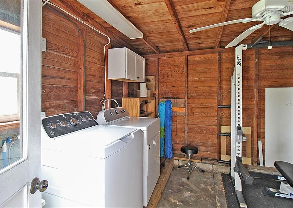 1st image of 2321 18th Ave W #2321