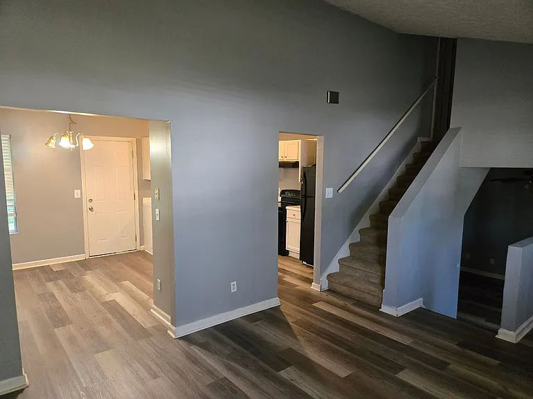 5504 Moriah Ln — Photo 9