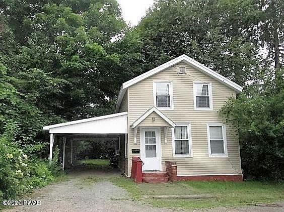 1st image of 14 Old Bridge Street Spur