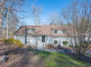 405 Heritage Vlg #B, Southbury, CT 06488