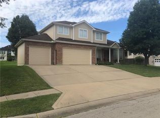 2302 Piedmont Pl, Excelsior Springs, MO 64024
