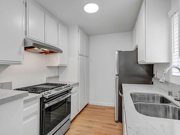 3rd image of 817 Hill St #102
