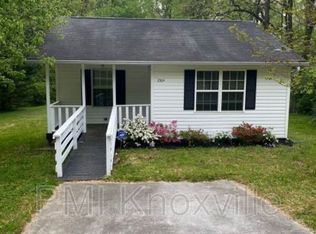 3504 Argyle Dr, Knoxville, TN 37914
